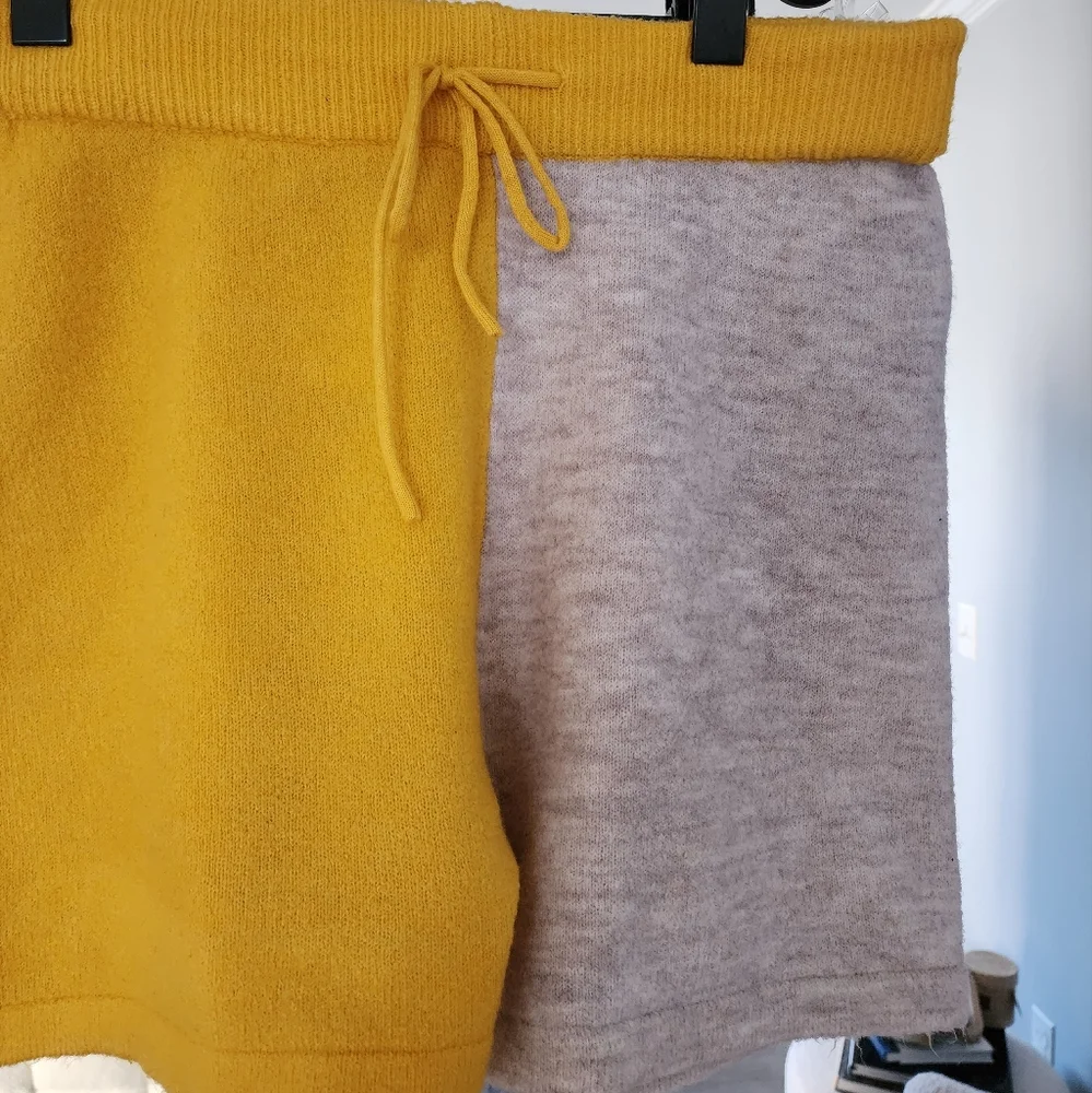 Anthropologie Saturday Sunday Lea Colorblock Shorts